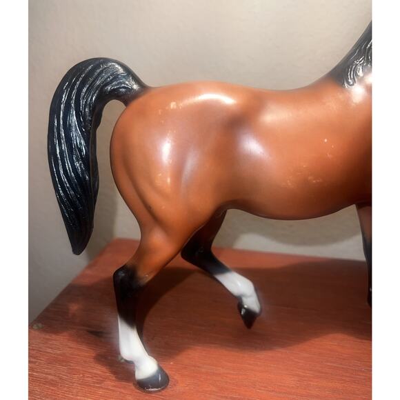 Vintage Breyer Traditional Brown Family Arabian Stallion Horse #13 - Picture 7 of 10